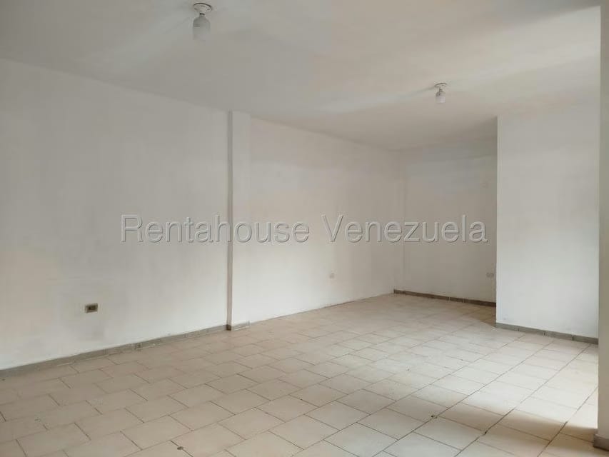 Comercial (Local Comercial) en Alquiler en Sabana Larga, Aragua - 2