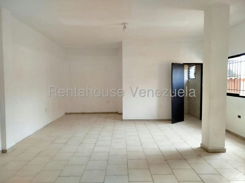 Comercial (Local Comercial) en Alquiler en Sabana Larga, Aragua - 4