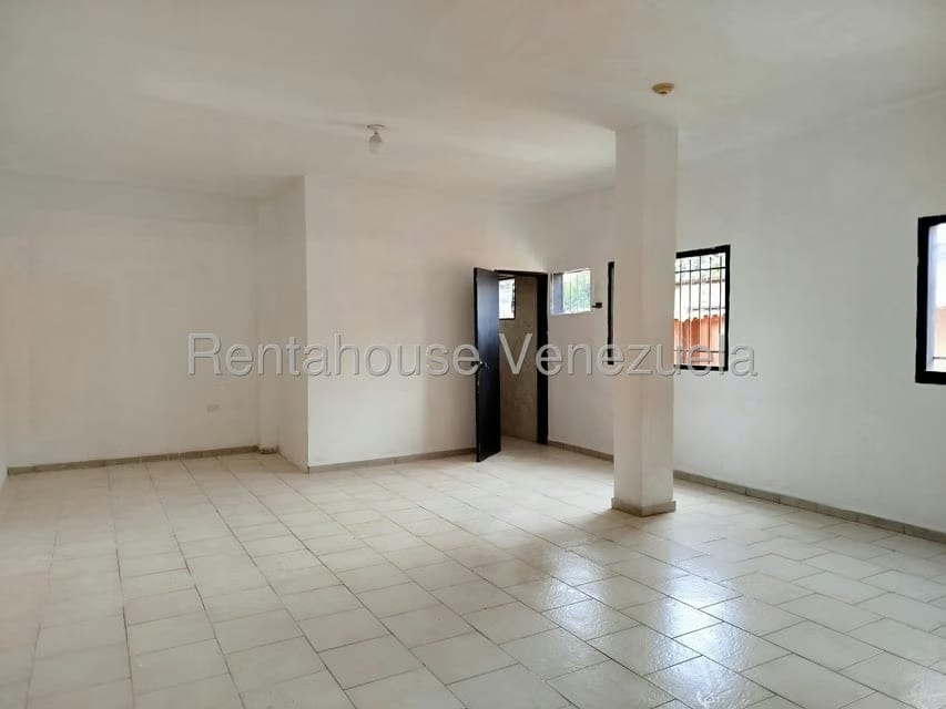 Comercial (Local Comercial) en Alquiler en Sabana Larga, Aragua - 5