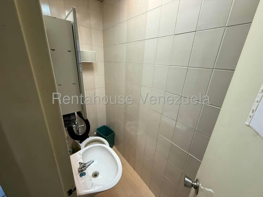 Comercial (Oficina) en Venta en Sabana Grande, Distrito Metropolitano - 28