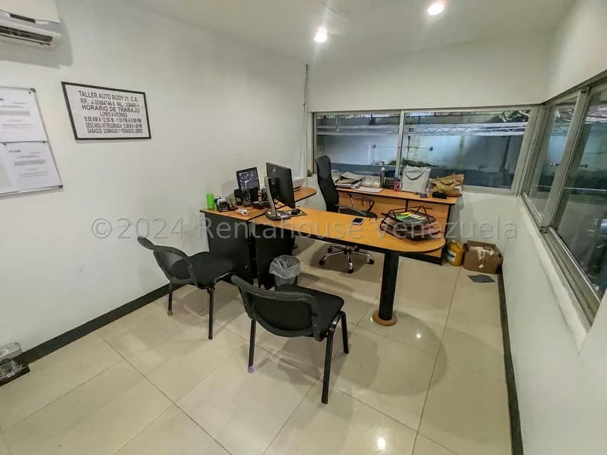 Comercial (Galpon - Deposito) en Venta en Macaracuay, Distrito Metropolitano - 14