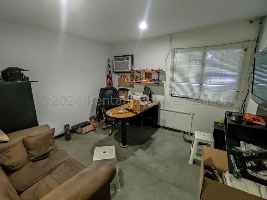 Comercial (Galpon - Deposito) en Venta en Macaracuay, Distrito Metropolitano - 16