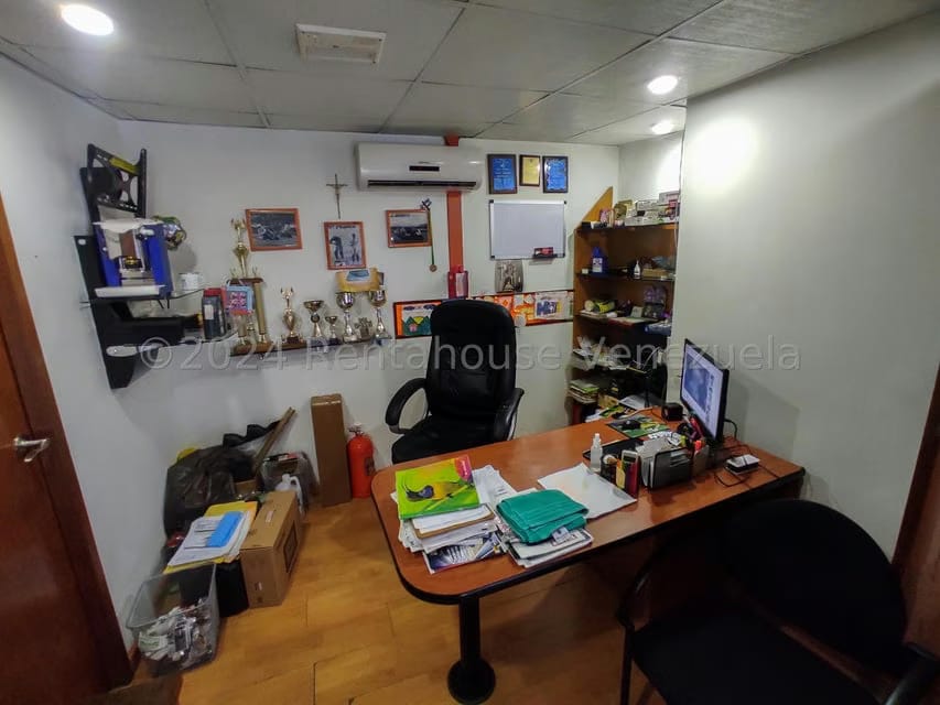 Comercial (Galpon - Deposito) en Venta en Macaracuay, Distrito Metropolitano - 17