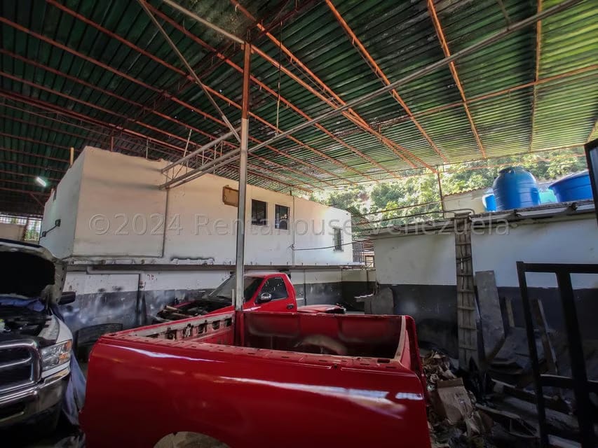 Comercial (Galpon - Deposito) en Venta en Macaracuay, Distrito Metropolitano - 8