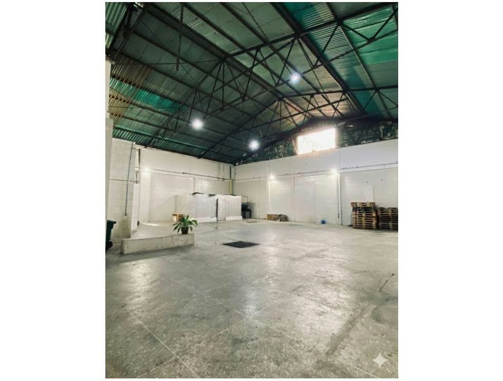 Galpón en Venta - Centro de Catia - Caracas - Distrito Capital