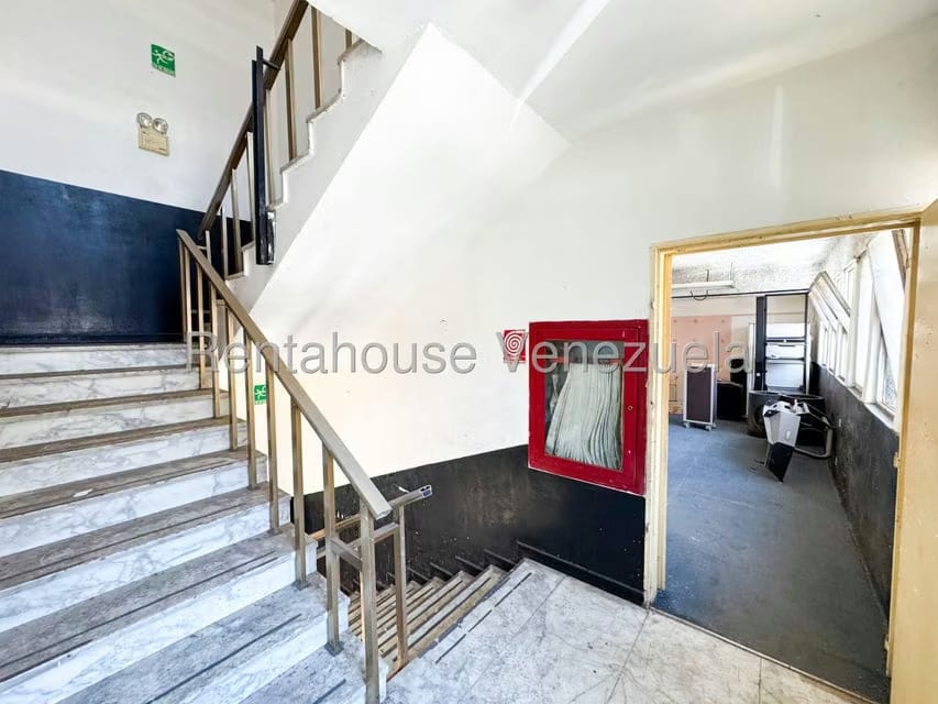 Comercial (Edificio) en Venta en La Urbina, Distrito Metropolitano - 22