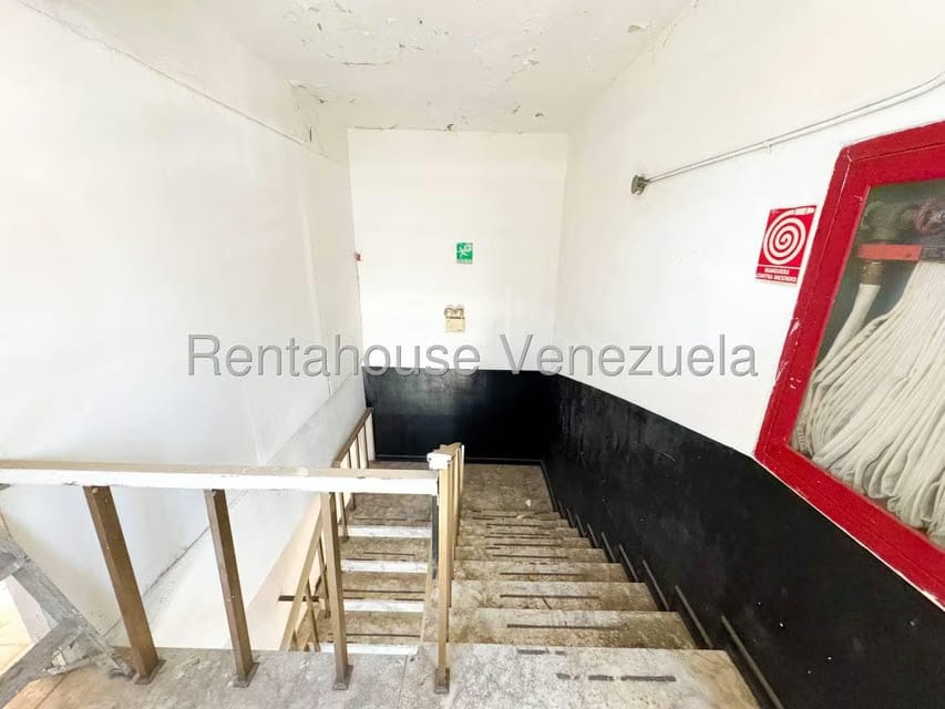 Comercial (Edificio) en Venta en La Urbina, Distrito Metropolitano - 34