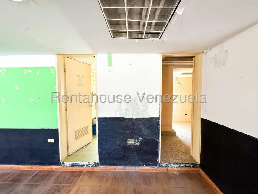 Comercial (Edificio) en Venta en La Urbina, Distrito Metropolitano - 47