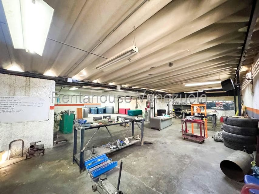 Comercial (Edificio) en Venta en La Urbina, Distrito Metropolitano - 7