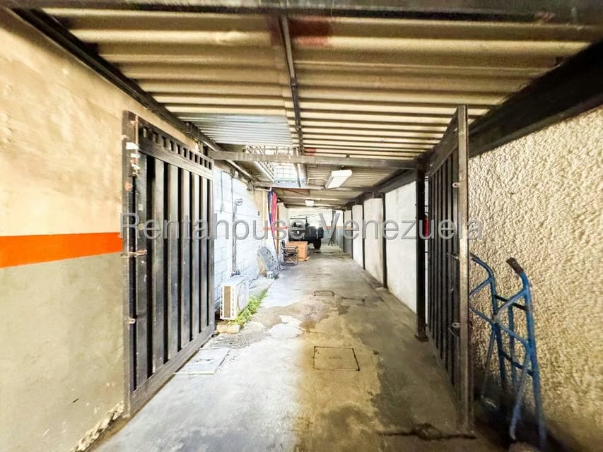 Comercial (Edificio) en Venta en La Urbina, Distrito Metropolitano - 9