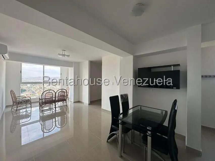 Apartamento (1 Nivel) en Alquiler en Parroquia Concepcion, Lara - 3