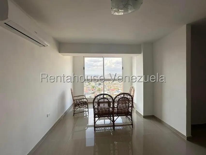 Apartamento (1 Nivel) en Alquiler en Parroquia Concepcion, Lara - 6