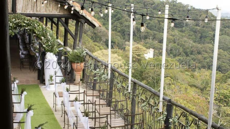 Comercial (Local Comercial) en Venta en Baruta, Distrito Metropolitano - 24