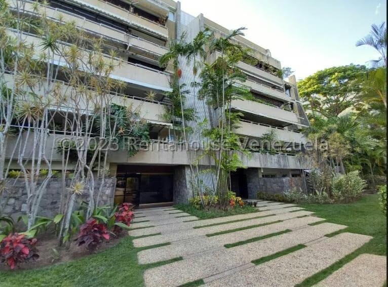 APARTAMENTO EN VENTA – ELENA MARIN NOBREGA