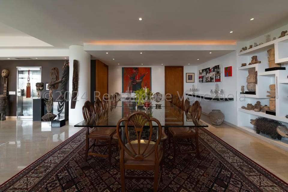 Apartamento (1 Nivel) en Venta en Los Palos Grandes, Distrito Metropolitano - 110