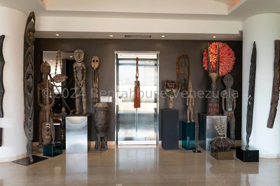 Apartamento (1 Nivel) en Venta en Los Palos Grandes, Distrito Metropolitano - 4