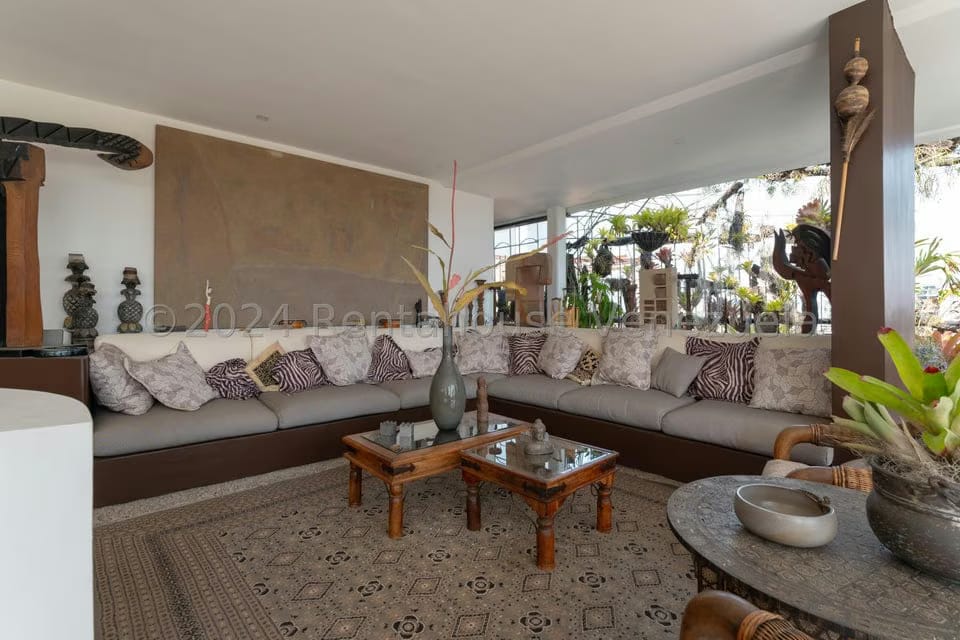 Apartamento (1 Nivel) en Venta en Los Palos Grandes, Distrito Metropolitano - 42