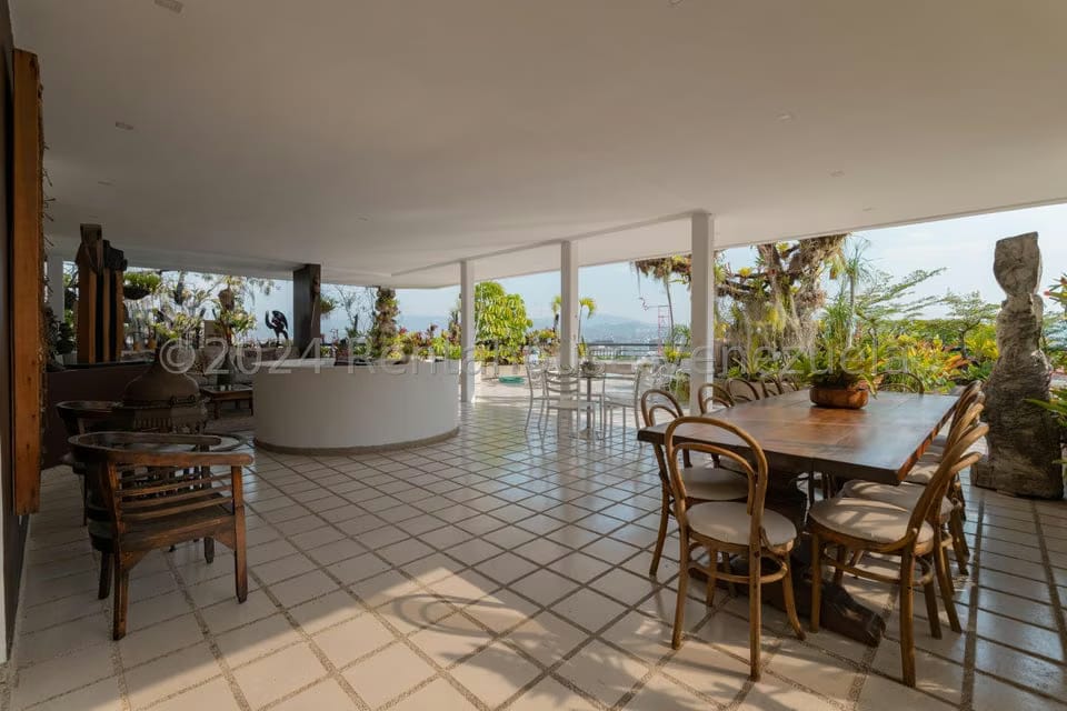 Apartamento (1 Nivel) en Venta en Los Palos Grandes, Distrito Metropolitano - 45