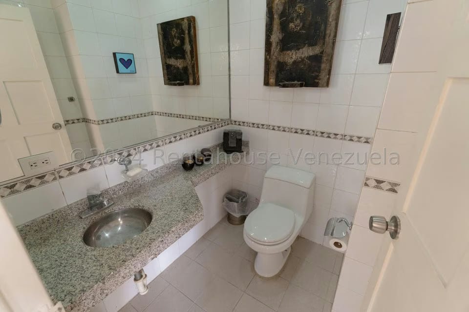 Apartamento (1 Nivel) en Venta en Los Palos Grandes, Distrito Metropolitano - 72
