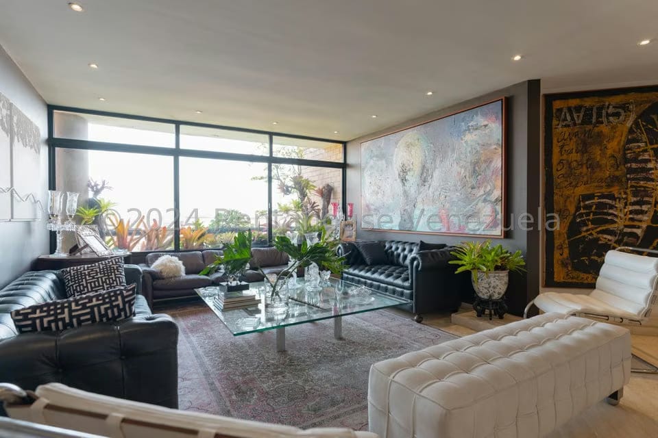 Apartamento (1 Nivel) en Venta en Los Palos Grandes, Distrito Metropolitano - 9