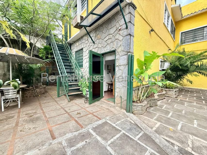 Comercial (Local Comercial) en Alquiler en Los Chorros, Distrito Metropolitano