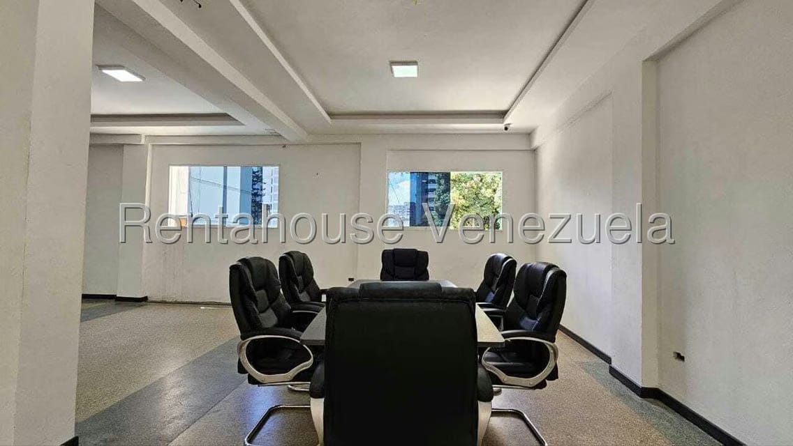 Comercial (Edificio) en Venta en La Florida, Distrito Metropolitano - 16