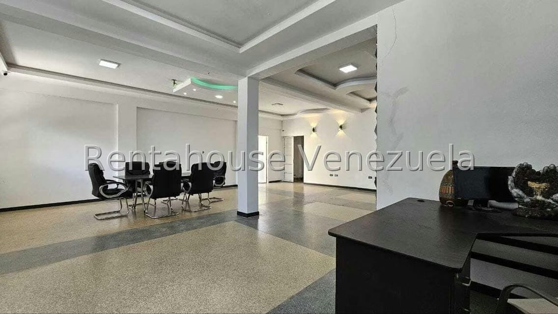 Comercial (Edificio) en Venta en La Florida, Distrito Metropolitano - 22