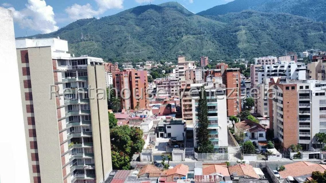 Comercial (Edificio) en Venta en La Florida, Distrito Metropolitano - 39