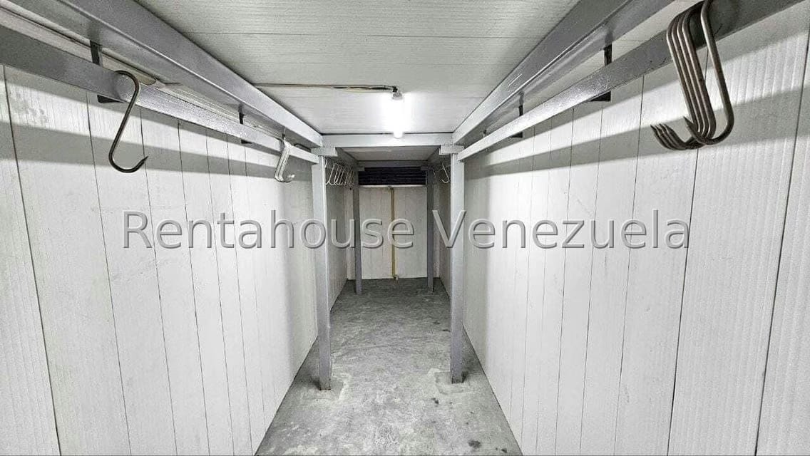 Comercial (Edificio) en Venta en La Florida, Distrito Metropolitano - 9