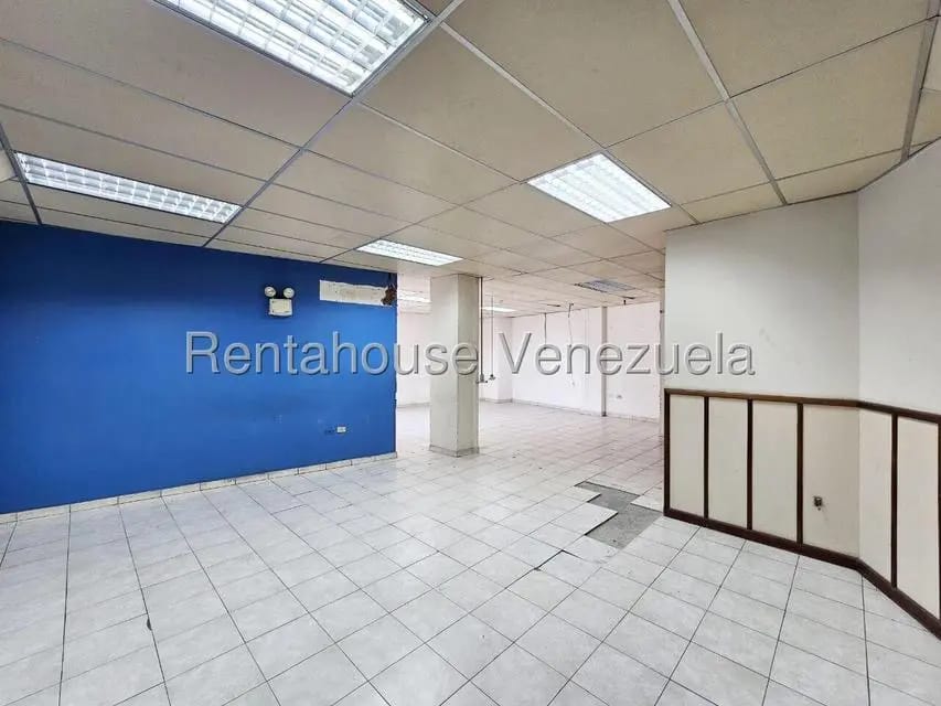 Comercial (Local Comercial) en Alquiler en Guarenas, Miranda - 9