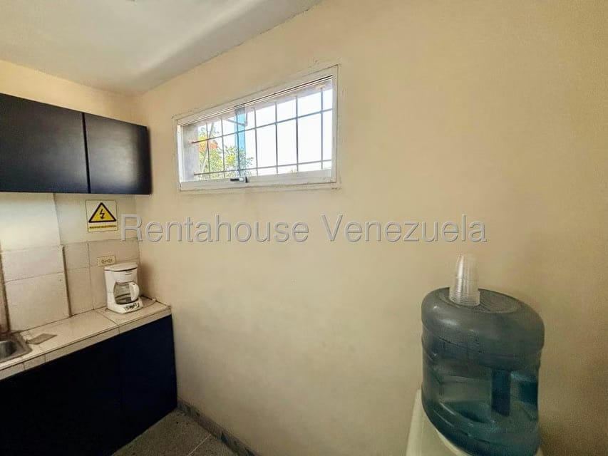 Comercial (Local Comercial) en Alquiler en Centro, Lara - 13