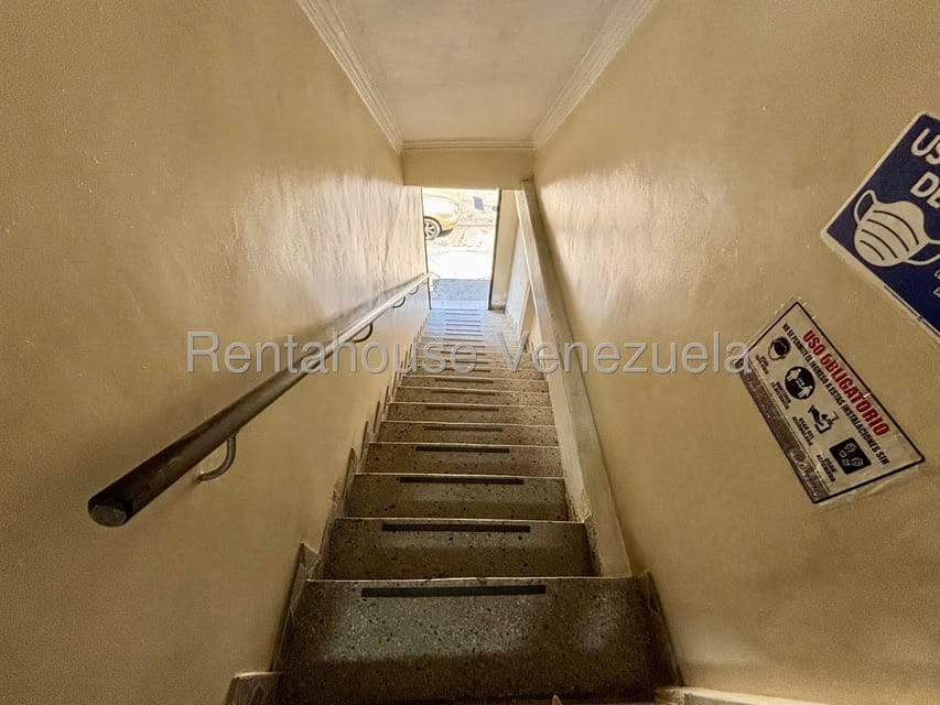 Comercial (Local Comercial) en Alquiler en Centro, Lara - 15