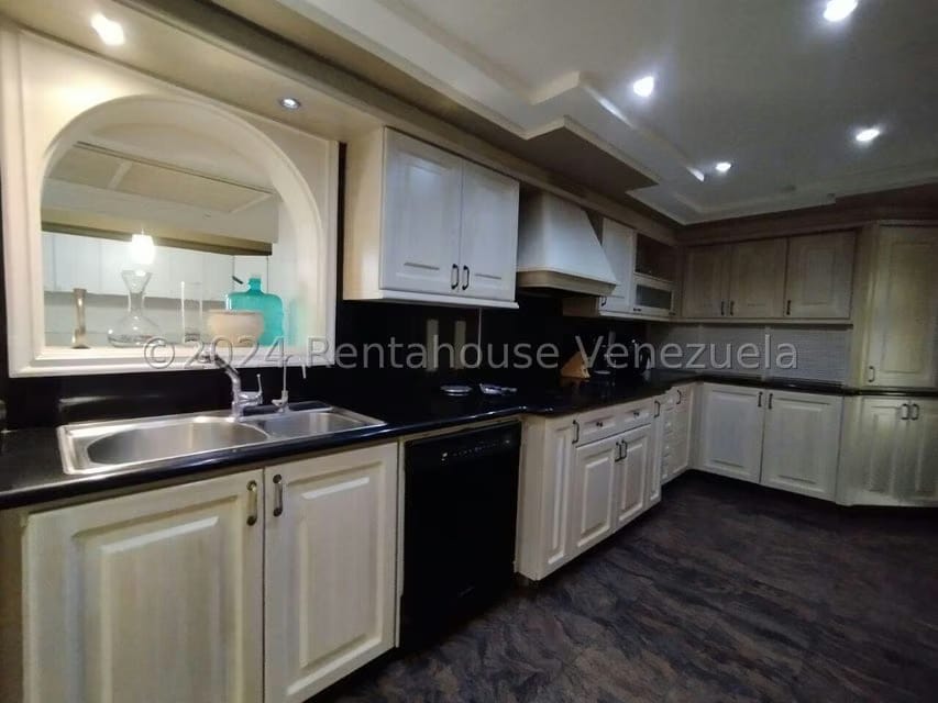 Apartamento (1 Nivel) en Venta en Las Chimeneas, Carabobo - 12