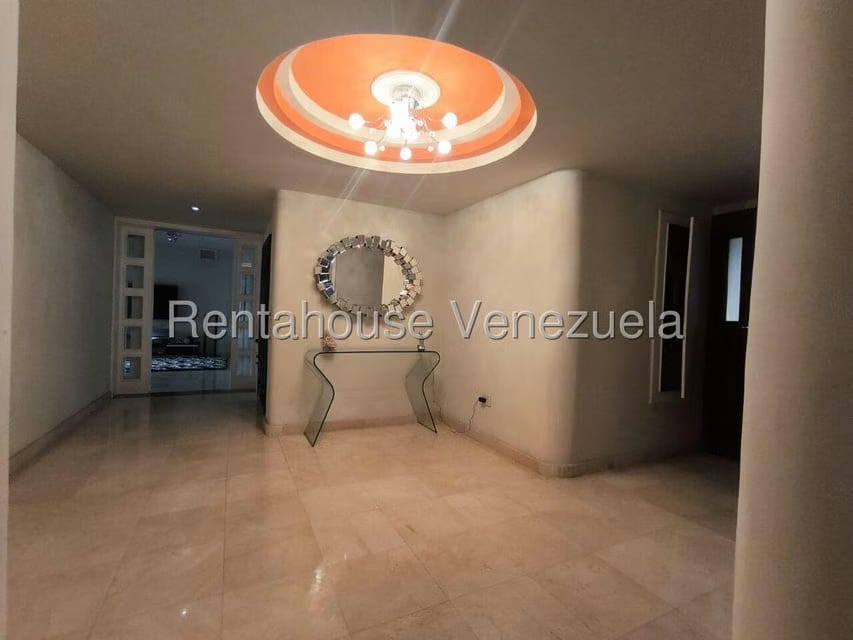 Apartamento (1 Nivel) en Venta en Las Chimeneas, Carabobo - 3
