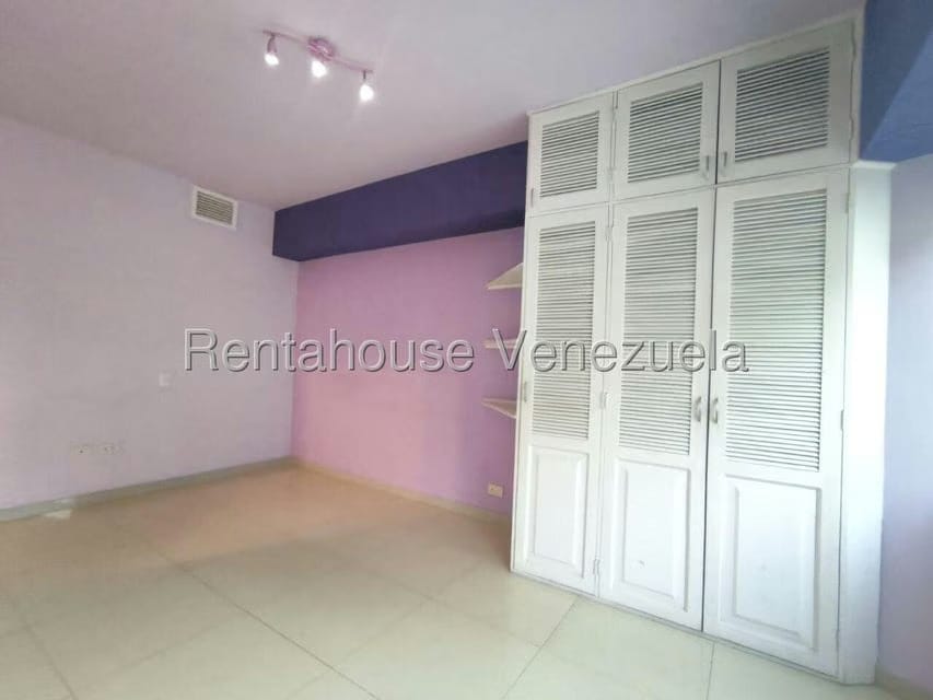 Apartamento (1 Nivel) en Venta en Las Chimeneas, Carabobo - 36