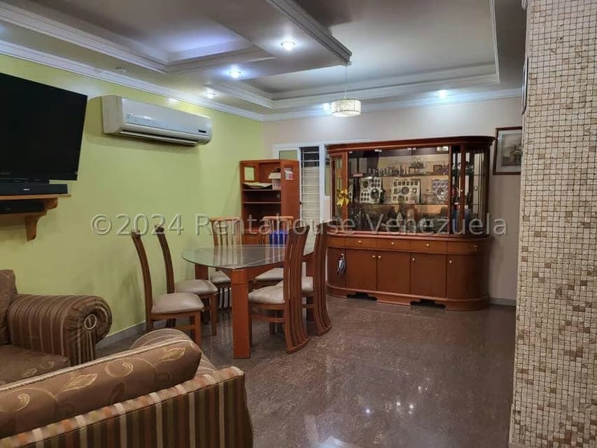 Townhouse (1 Nivel) en Alquiler en Bermudez, Zulia - 2