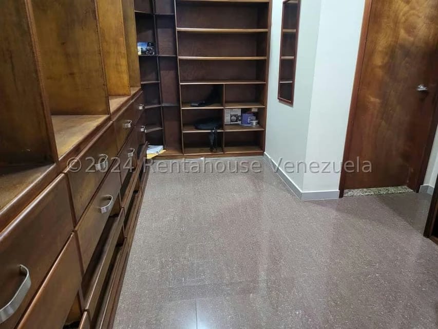 Townhouse (1 Nivel) en Alquiler en Bermudez, Zulia - 13
