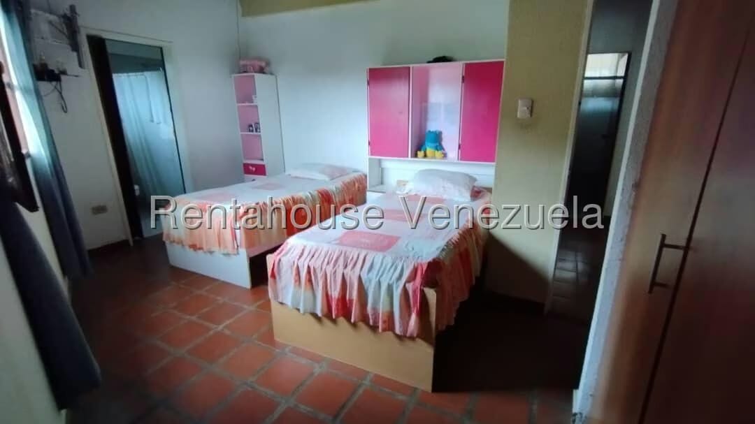 Casa (1 Nivel) en Venta en Los Salias, Miranda - 13
