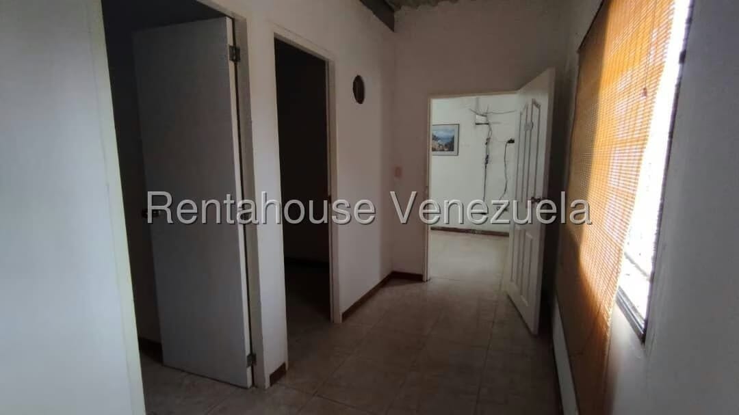 Casa (1 Nivel) en Venta en Los Salias, Miranda - 23