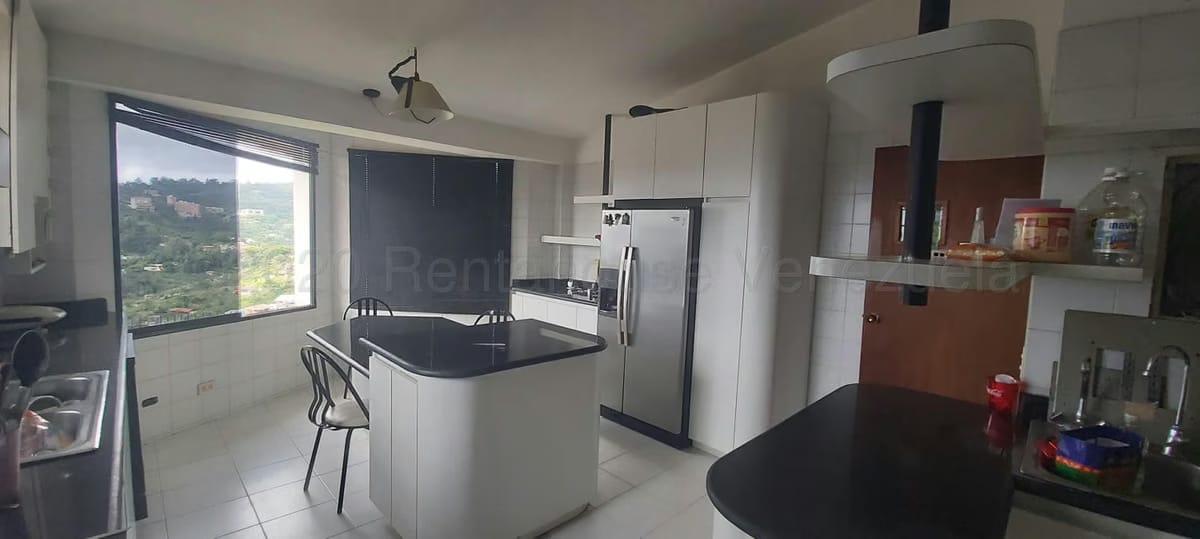 Casa (Duplex) en Venta en El Hatillo, Distrito Metropolitano - 2