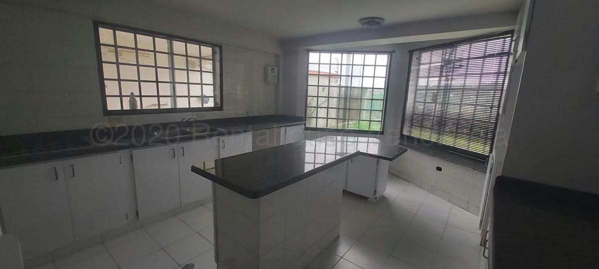 Casa (Duplex) en Venta en El Hatillo, Distrito Metropolitano - 15