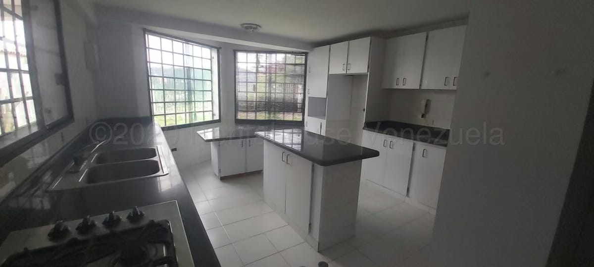 Casa (Duplex) en Venta en El Hatillo, Distrito Metropolitano - 16