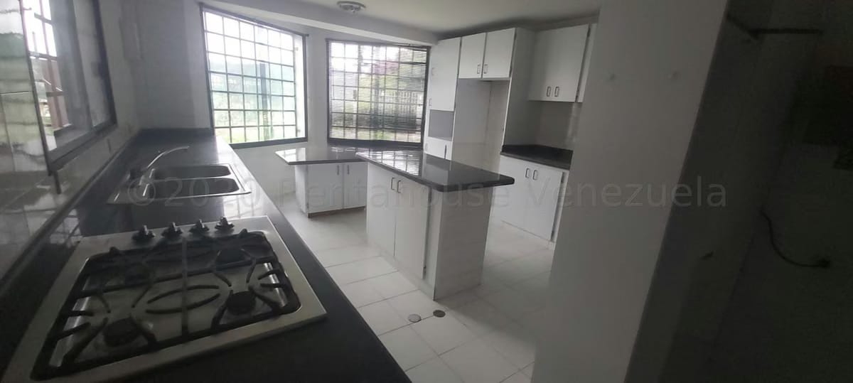 Casa (Duplex) en Venta en El Hatillo, Distrito Metropolitano - 17