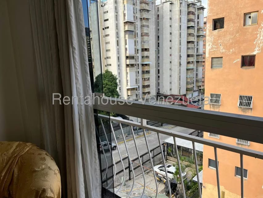 Apartamento (1 Nivel) en Venta en Santa Monica, Distrito Metropolitano - 7