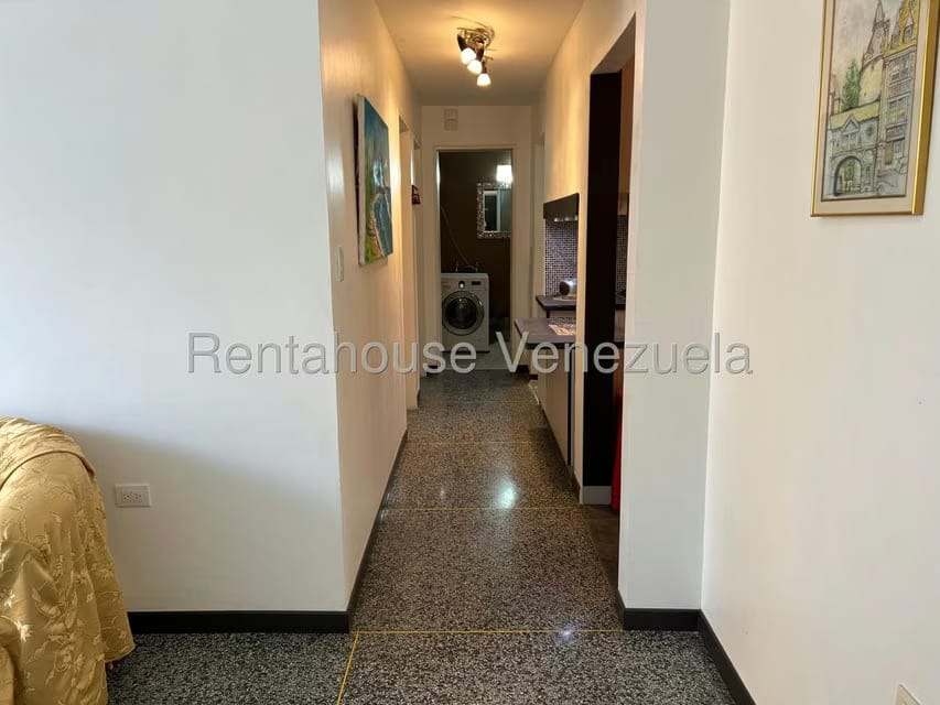 Apartamento (1 Nivel) en Venta en Santa Monica, Distrito Metropolitano - 10