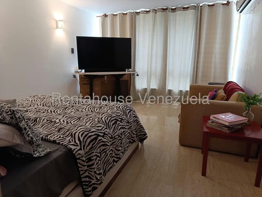 Casa (1 Nivel) en Venta en Los Chorros, Distrito Metropolitano - 28