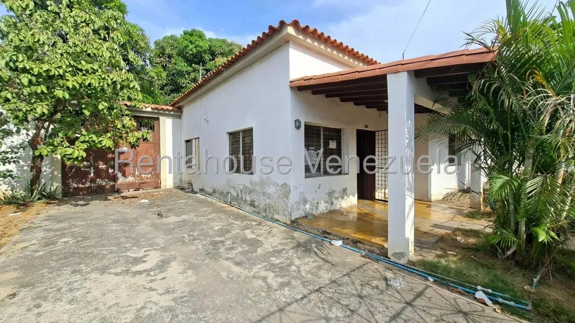Casa (1 Nivel) en Venta en Zona Oeste, Lara - 2