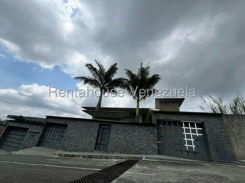 Casa (Multipes Niveles) en Venta en Parque el Retiro, Miranda - 26