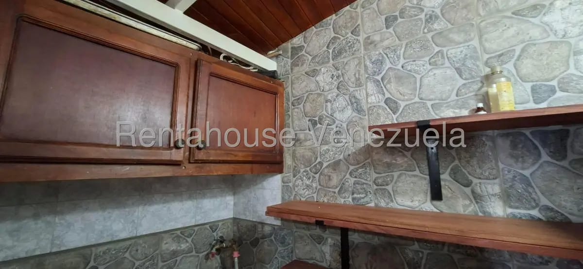 Casa (Multipes Niveles) en Venta en Avenida 1, Merida - 21