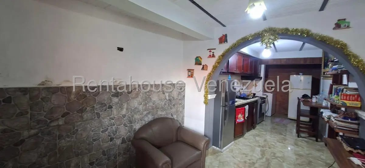 Casa (Multipes Niveles) en Venta en Avenida 1, Merida - 28